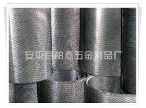 鍍鋅沖孔網(wǎng)價(jià)格最低丨石家莊供應(yīng)商安平縣柏森五金制品廠 以質(zhì)取勝，消音礦篩網(wǎng)專家